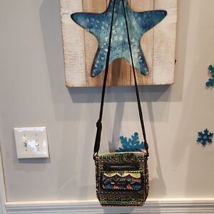 Sakroots Women's Small Vinyl Crossbody 7" X 8 1/2"